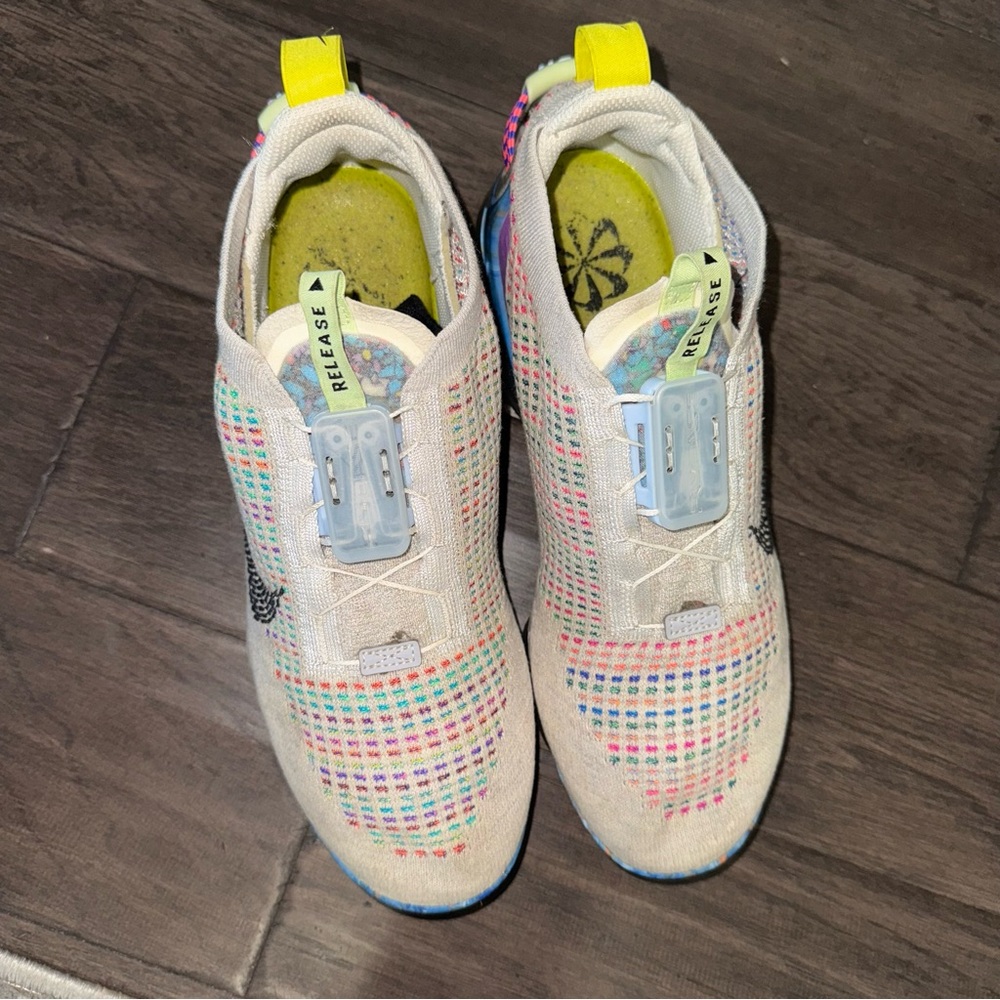Air VaporMax 2020 Flyknit 'Multi-Color' - Picture 5 of 13